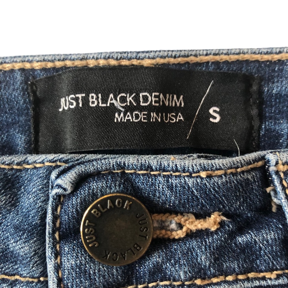 Just Black Denim Stretch Button Fly Raw Hem Mini Skirt - Picture 8 of 13